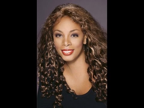 Disco queen Donna Summer dies at 63